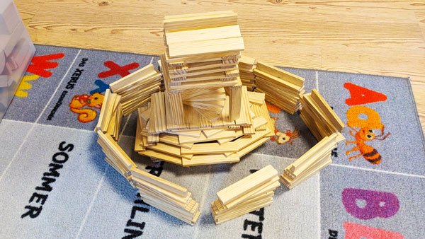 KAPLA-Steinen föderen Kreativität