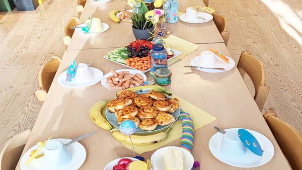Ein großes Osterbuffet